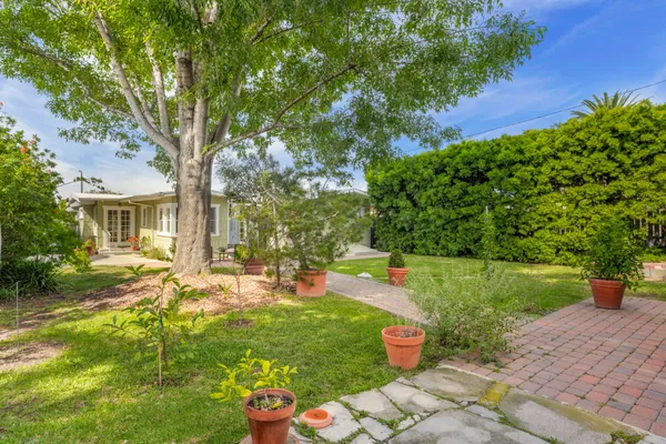 $2,495,000 | 3746 Ocean View Avenue, Los Angeles, CA 90066