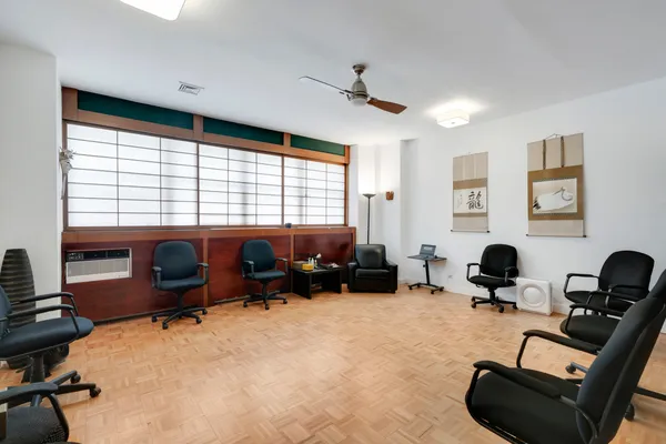 $2,800 | 185 West End Avenue, Unit 1J | Upper West Side