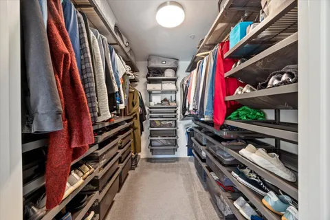 $999,999 | 4394 Farmdale Avenue, Unit 202, Studio City, CA 91604