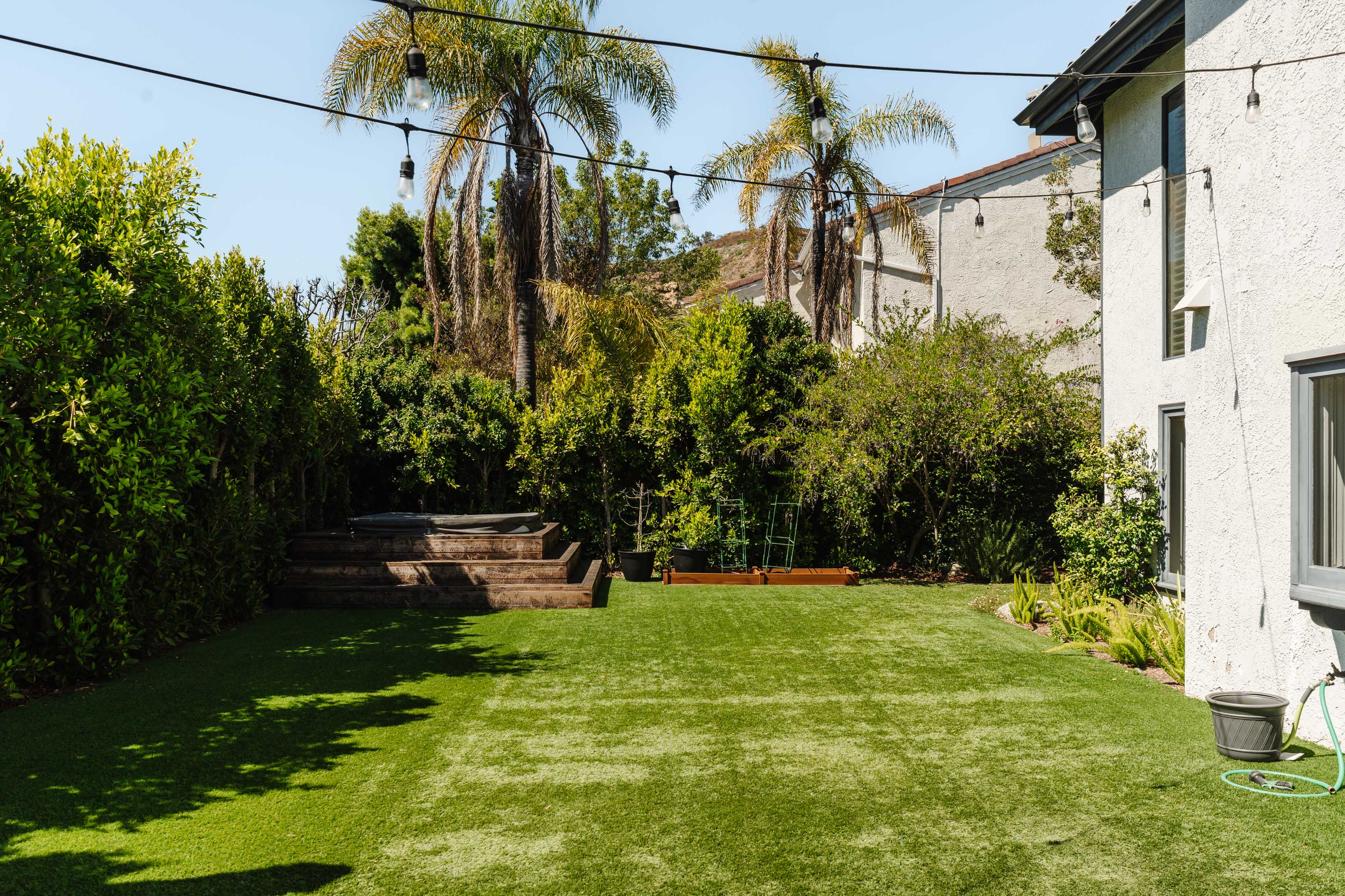 17273 Avenida De La Herradura Pacific Palisades, CA 90272 - Photo 10 of 23 a view of a back yard