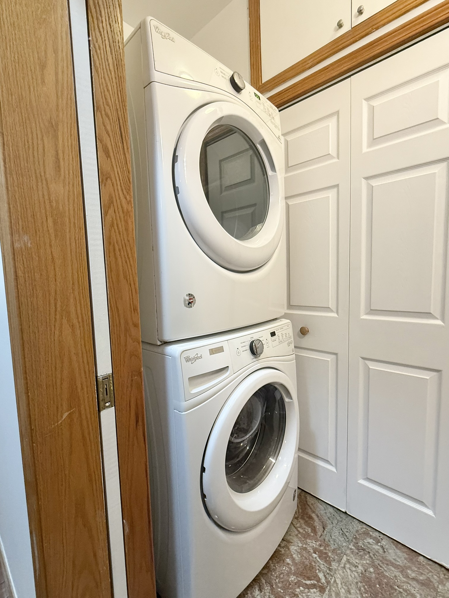 839 West End Avenue, Unit 3D Manhattan, NY 10025 - Photo 9 of 10 a utility room with dryer and washer