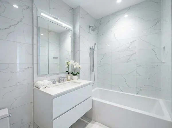 $6,035 | 222 East 44th Street, Unit 21F | Midtown East