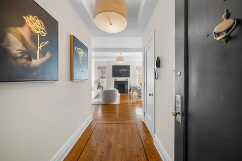 $2,500,000 | 25 5th Avenue, Unit 12F | Greenwich Village