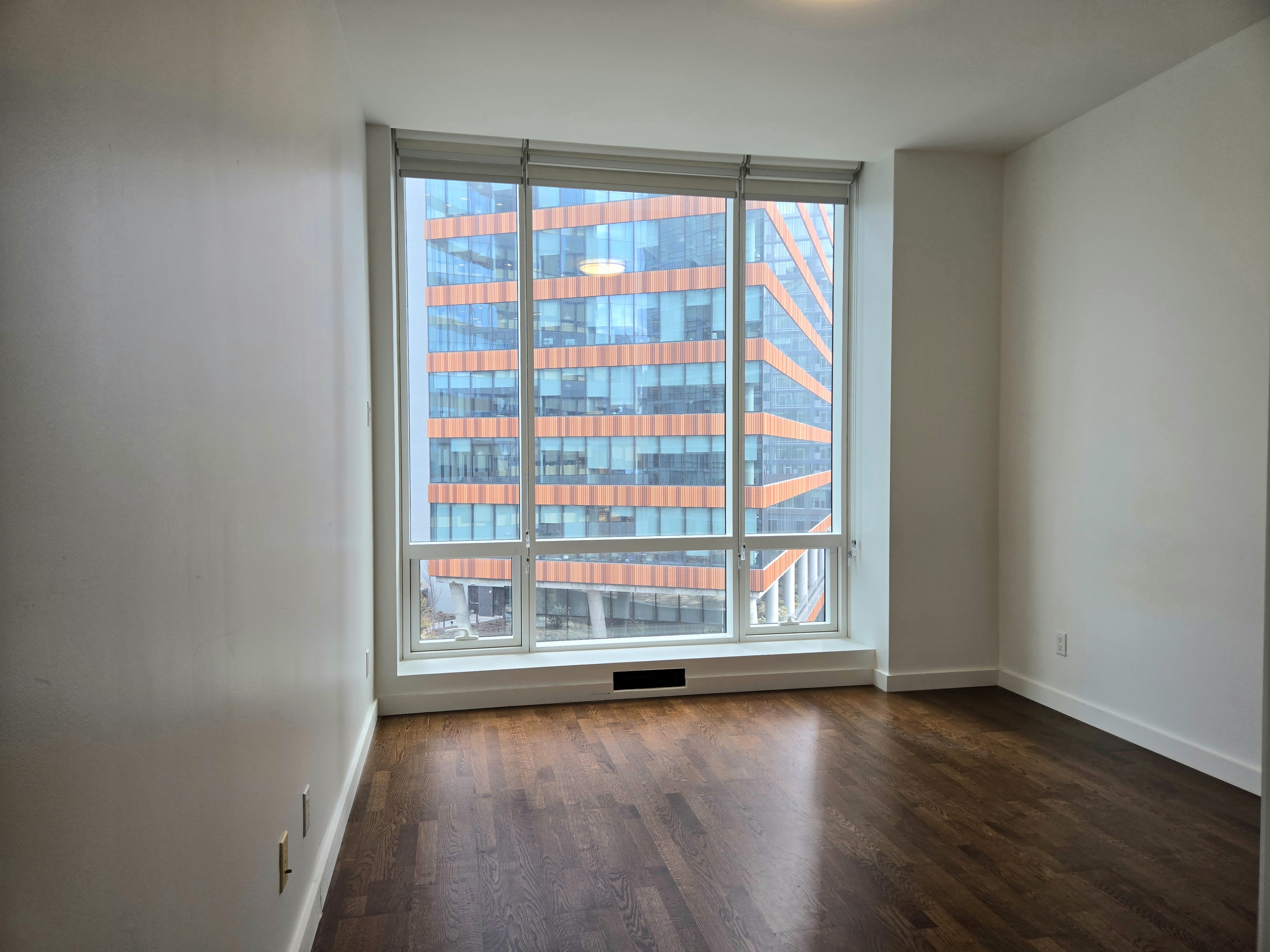 27-17 42nd Road, Unit 10G Queens, NY 11101 - Photo 5 of 8