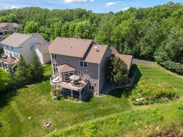 $1,100,000 | 6160 Ithaca Lane North, Plymouth, MN 55446