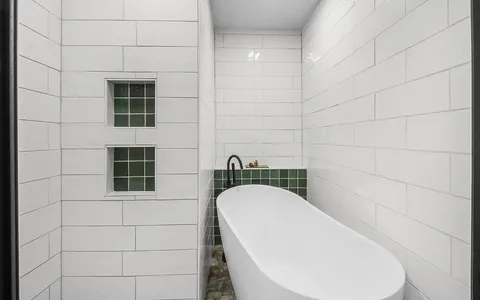 $550,000 | 712 Columbus Drive, Savannah, GA 31405