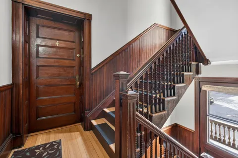 Contact Agent | 17 Park Vale, Unit 4, Brookline, MA 02446