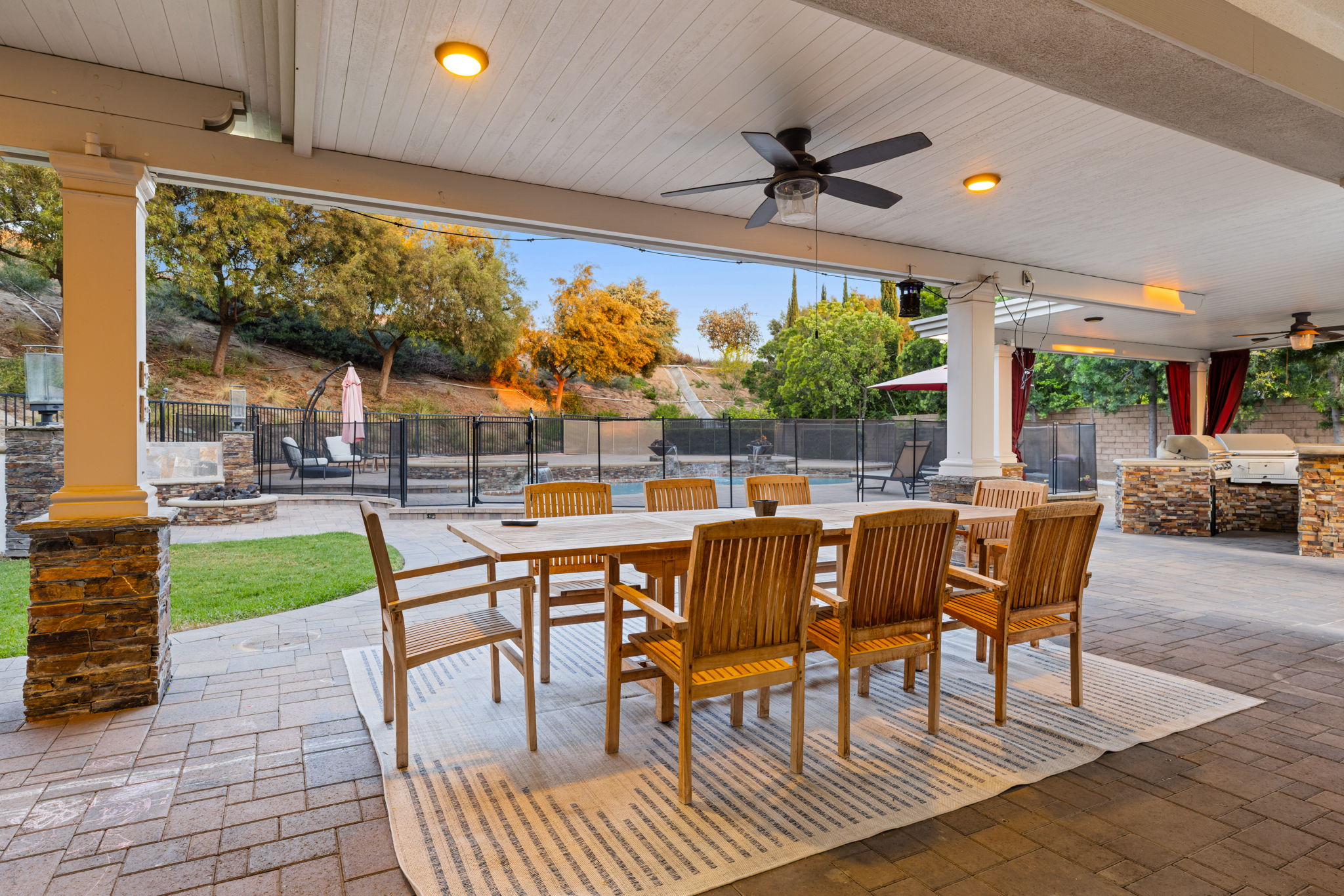 16352 Sierra Heights Drive Riverside, CA 92503 - Photo 21 of 77