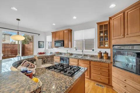 $850,000 | 10849 Huntwick Street, Highlands Ranch, CO 80130