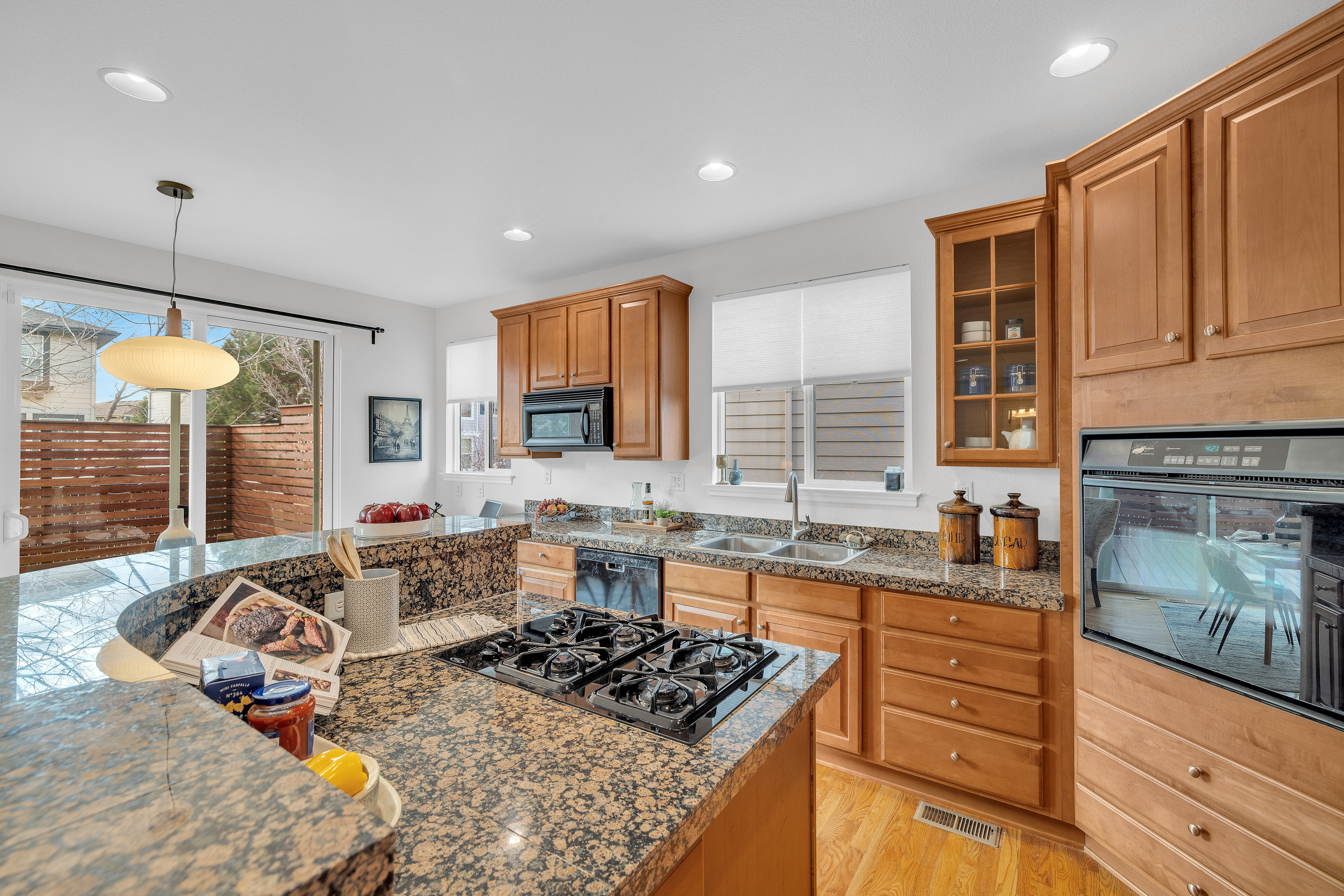 10849 Huntwick Street Highlands Ranch, CO 80130 - Photo 7 of 46