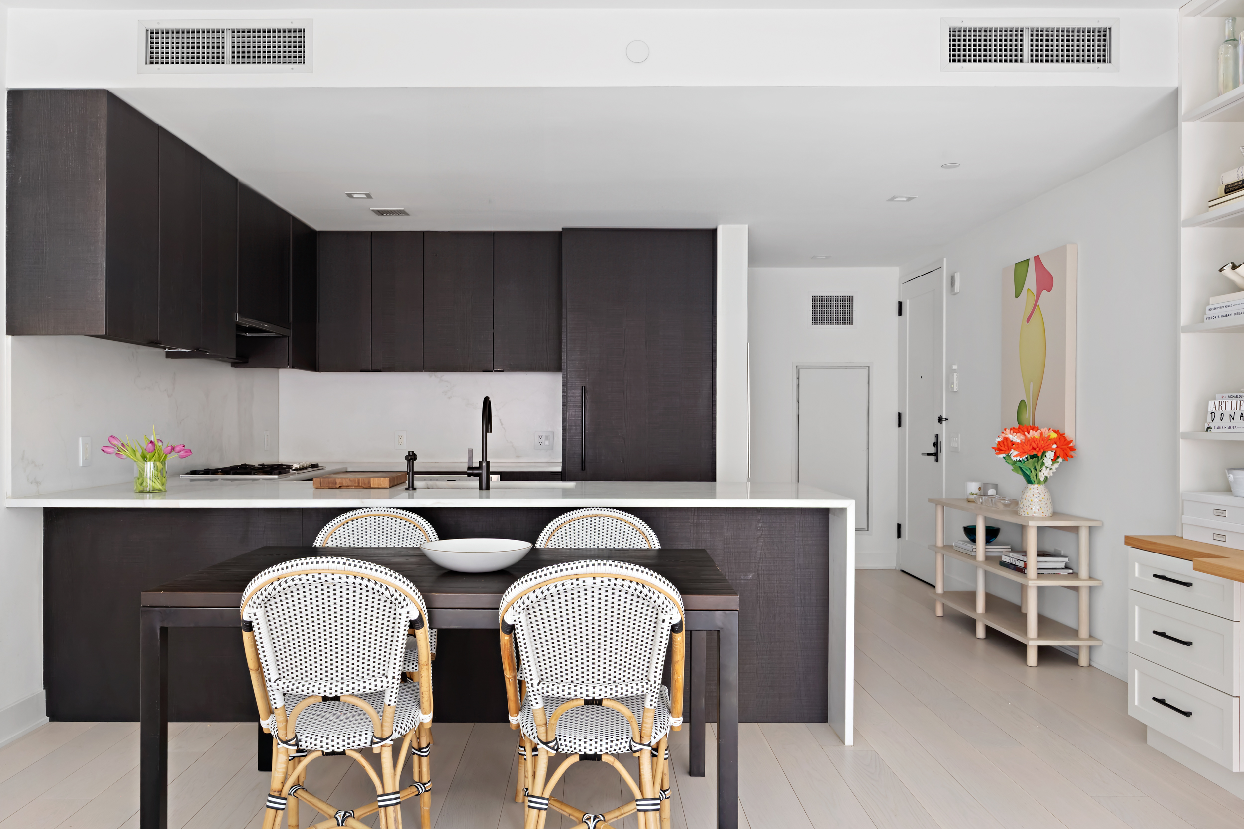 55 West 17th Street, Unit 901 Manhattan, NY 10011 - Photo 6 of 22