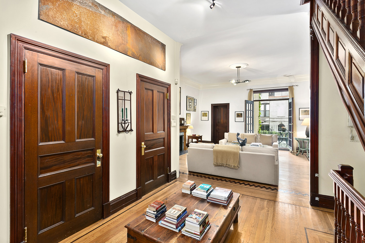 323 West 87th Street Manhattan, NY 10024 - Photo 2 of 12