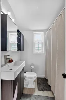 Contact Agent | 2515 North Dearing Street, Alexandria, VA 22302