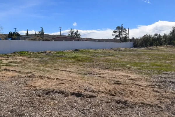 $200,000 | 32710 Peach Tree Lane, Pearblossom, CA 93553