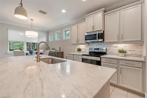 $829,999 | 14523 Topsail Drive, Naples, FL 34114