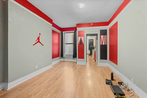 a room with a bed and a table