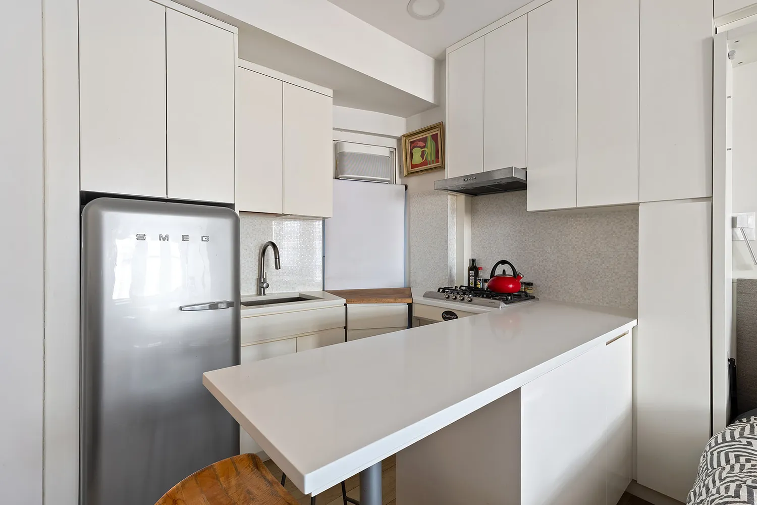 $585,000 | 126 West 73rd Street, Unit 5C | Upper West Side