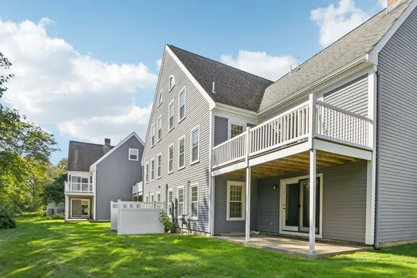 $958,000 | 35 Mitchell Grant Way, Unit 35, Bedford, MA 01730