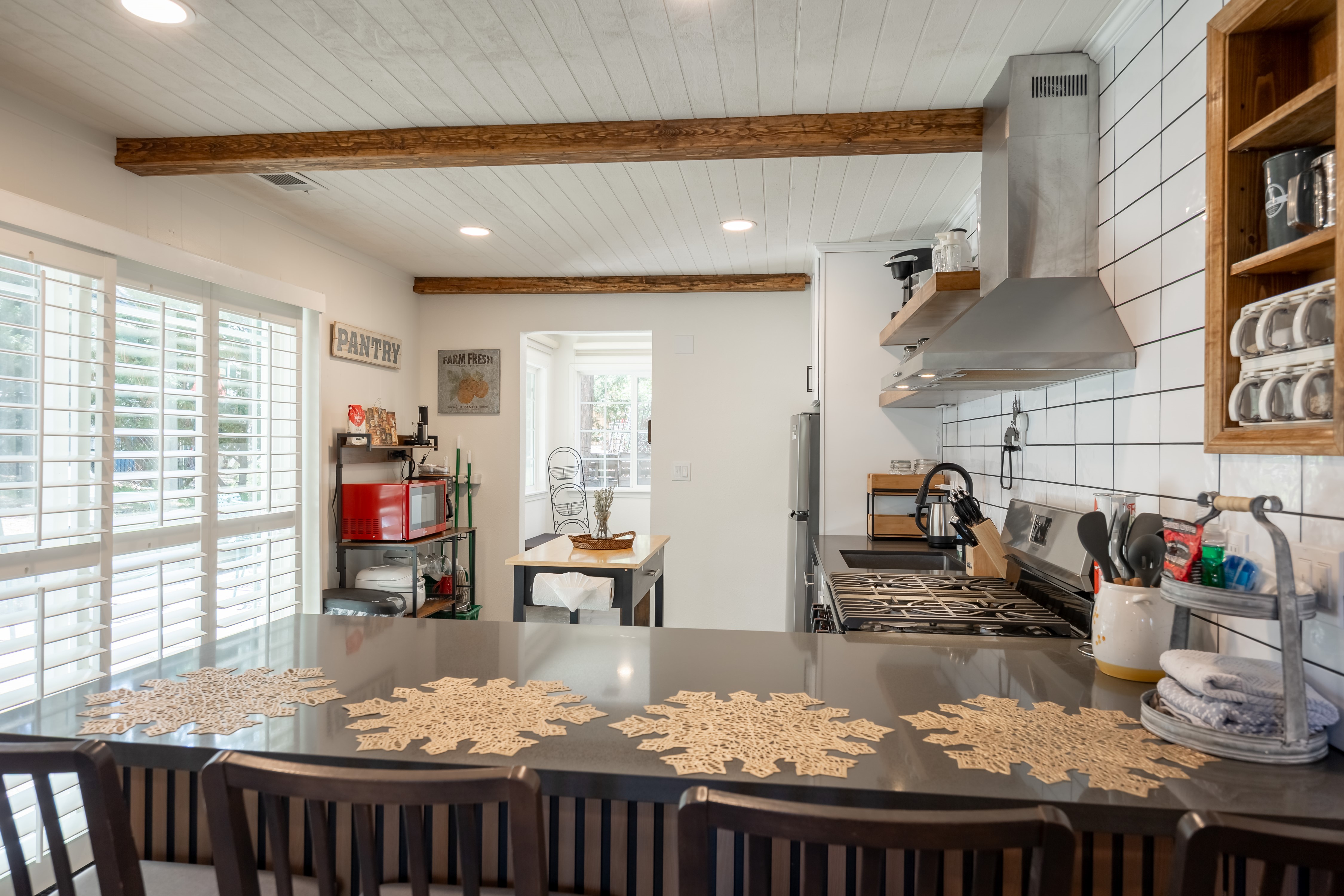 682 Maple Lane Sugarloaf, CA 92386 - Photo 13 of 36