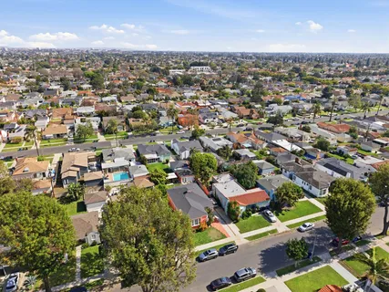 $899,999 | 3810 Olmsted Avenue, Los Angeles, CA 90008