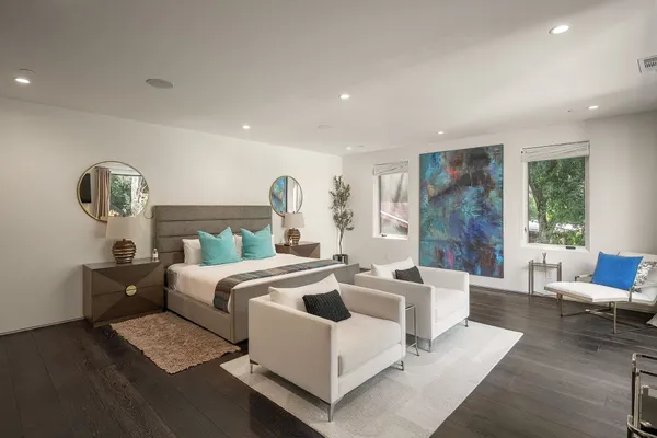 $4,100,000 | Laurel Canyon Road, Los Angeles, CA 90046