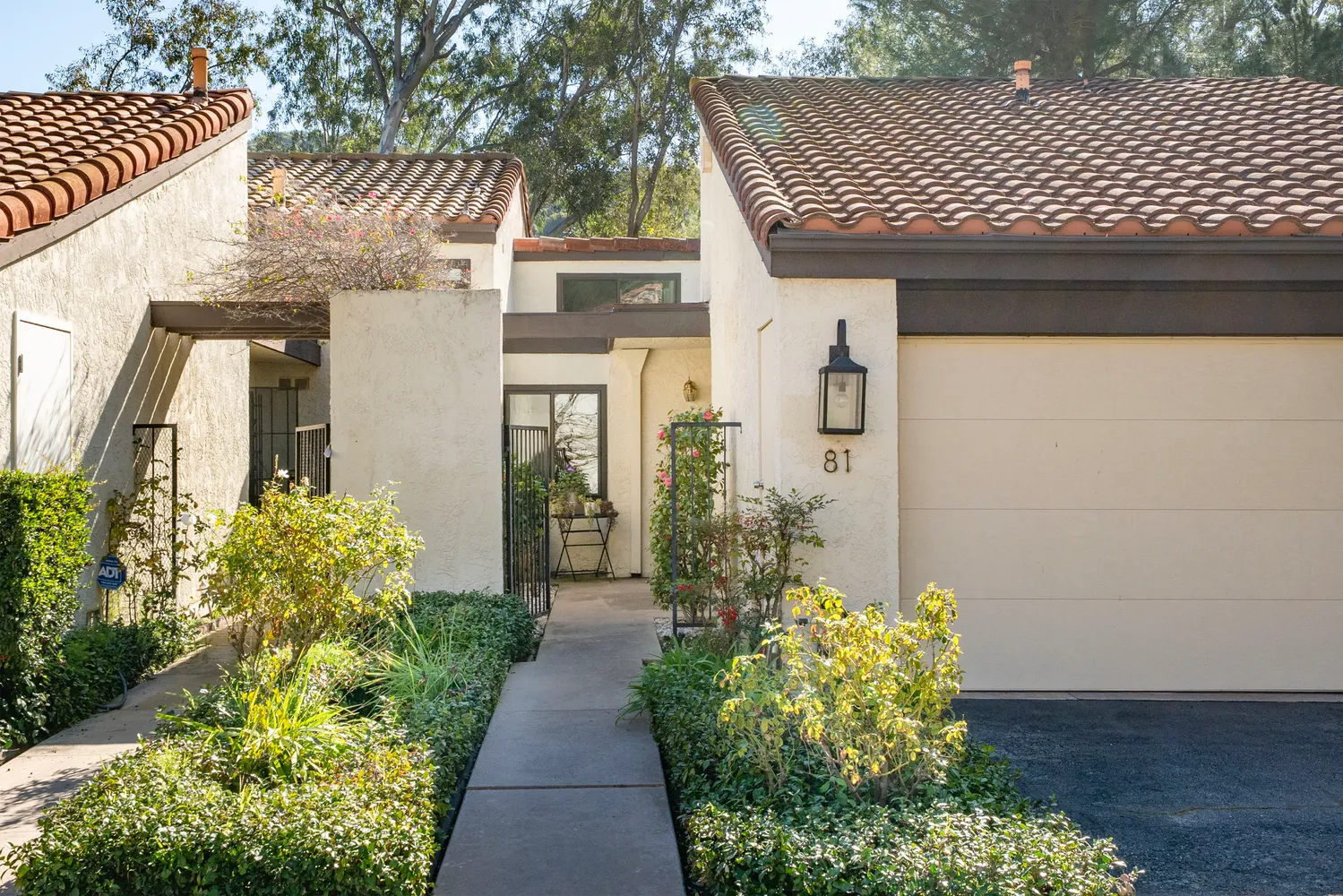 $900,000 | 81 Barmore Court, Glendale, CA 91206