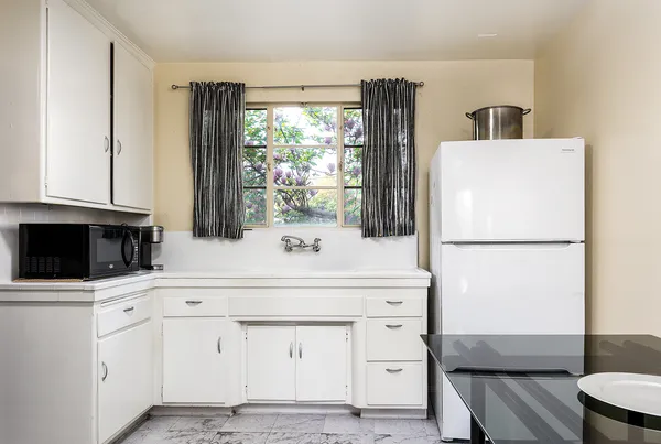 $1,900,000 | 1500 Navarro Avenue, Pasadena, CA 91103