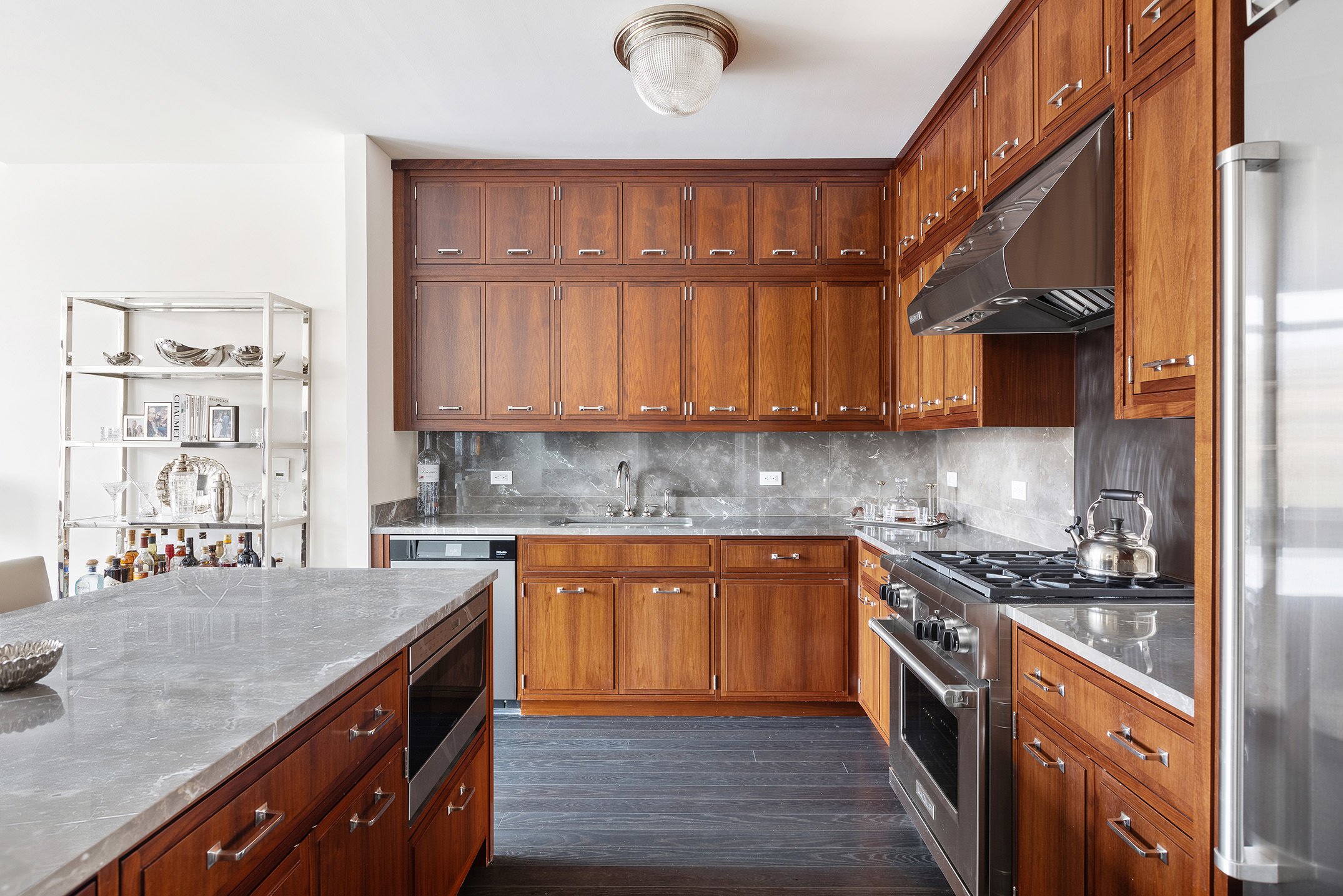 155 West 11th Street, Unit 4D Manhattan, NY 10011 - Photo 5 of 17