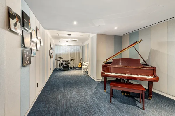 $5,390,000 | 250 West 96th Street, Unit 16A | Upper West Side