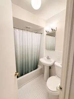 $785,000 | 132 Remsen Street, Unit 8 | Brooklyn Heights