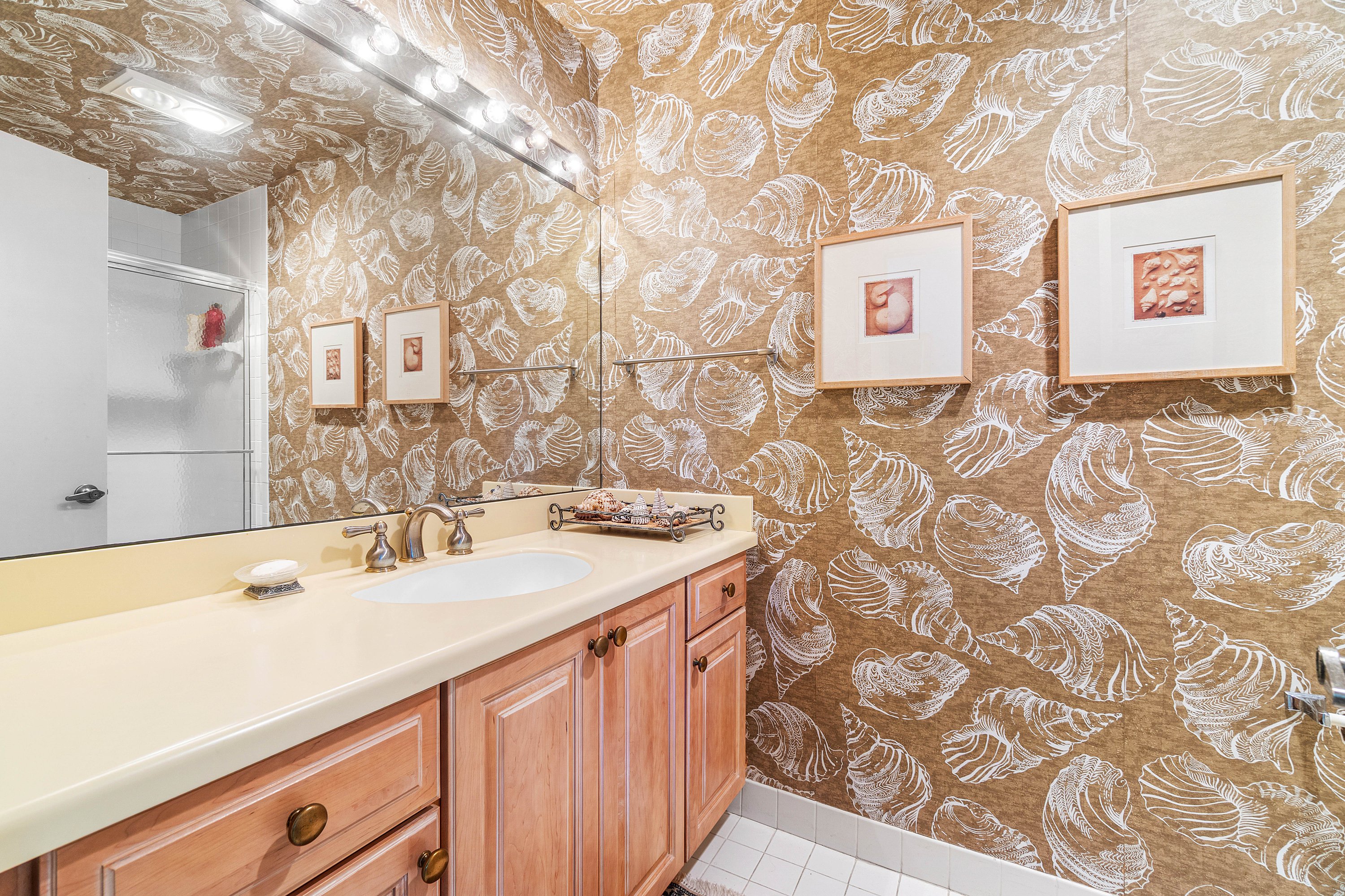 7809 Lakeside Boulevard, Unit G204 Boca Raton, FL 33434 - Photo 16 of 24