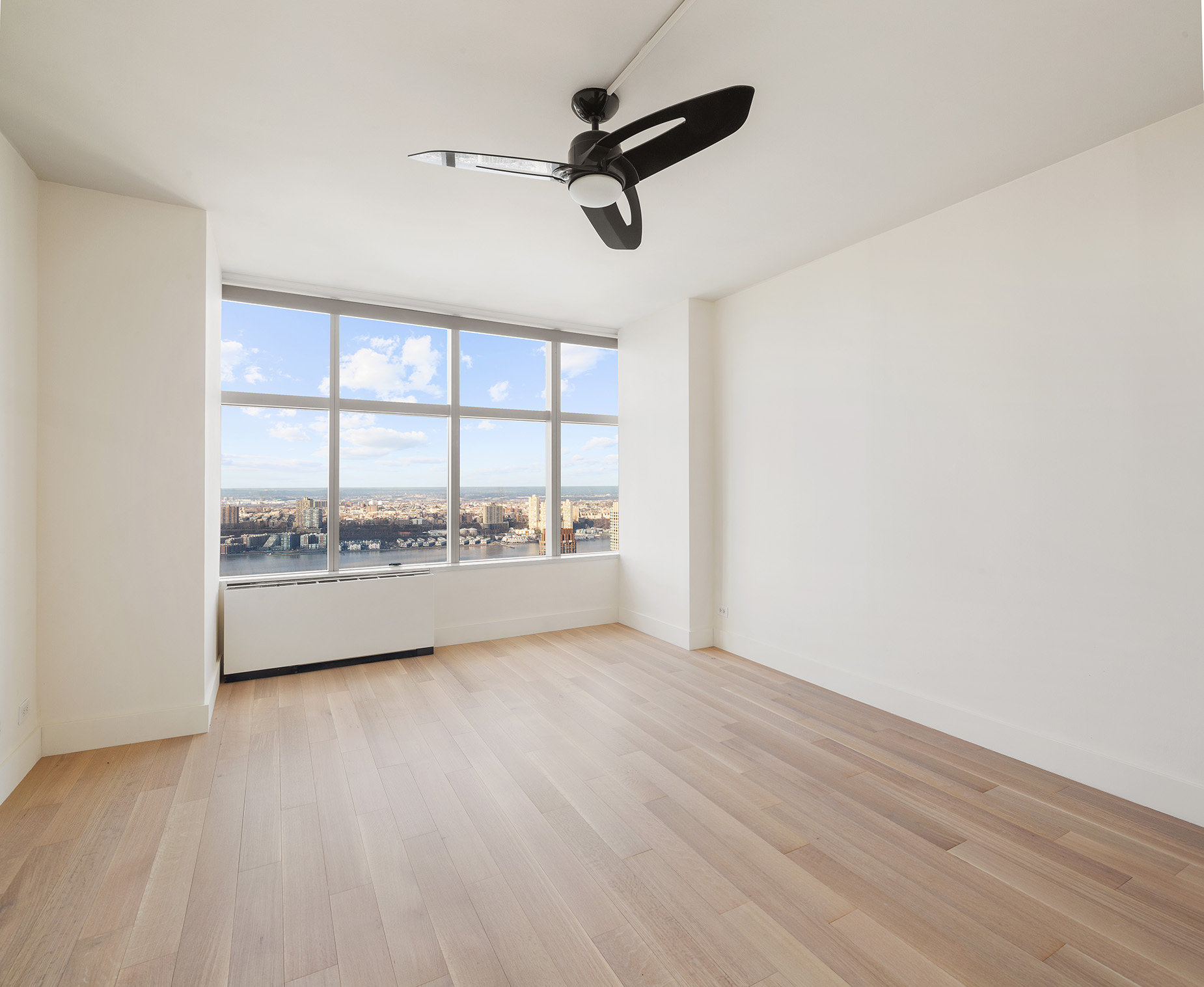 160 West 66th Street, Unit 56F Manhattan, NY 10023 - Photo 6 of 13