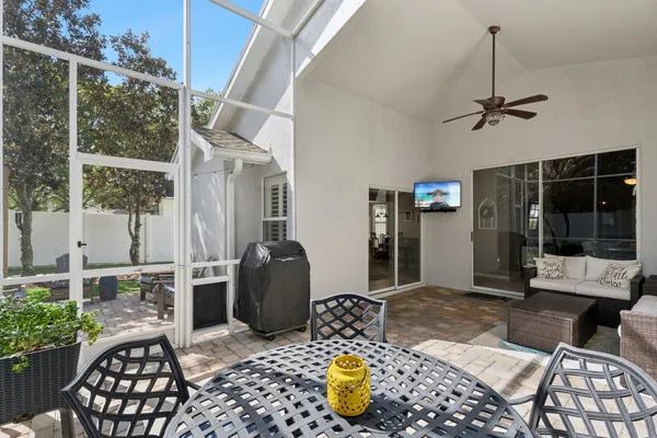 $529,900 | 271 Wescliff Drive, Ocoee, FL 34761