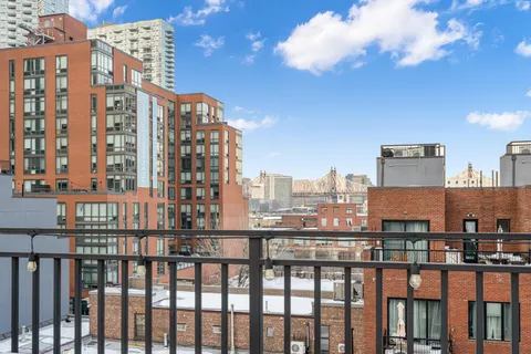 a view of a tall building