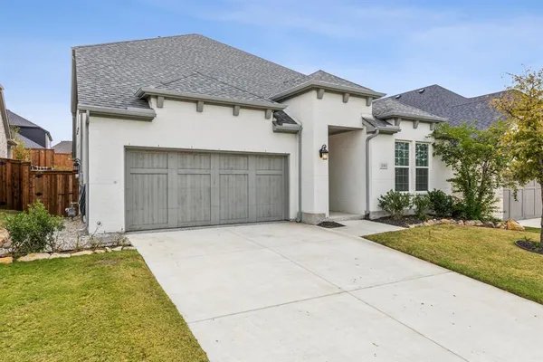$525,000 | 201 Savannah Lane, Oak Point, TX 75068