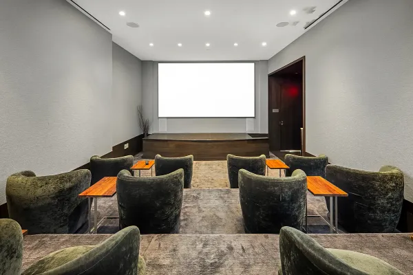 $5,700,000 | 50 West Street, Unit 30B | Financial District