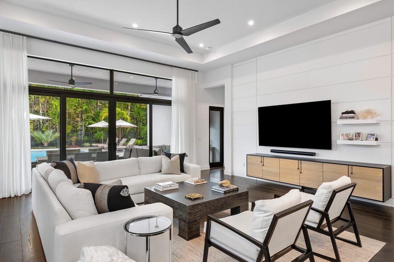 9109 Fiano Place Boca Raton, FL 33496 - Photo 7 of 24 Gallery Image 7