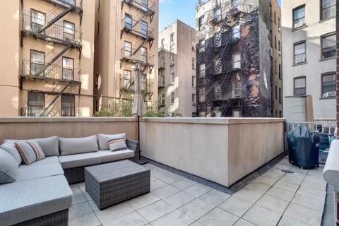 $465,000 | 456 West 167th Street, Unit 1C | Washington Heights