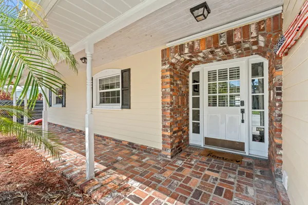 $575,000 | 390 Nora Avenue, Merritt Island, FL 32952