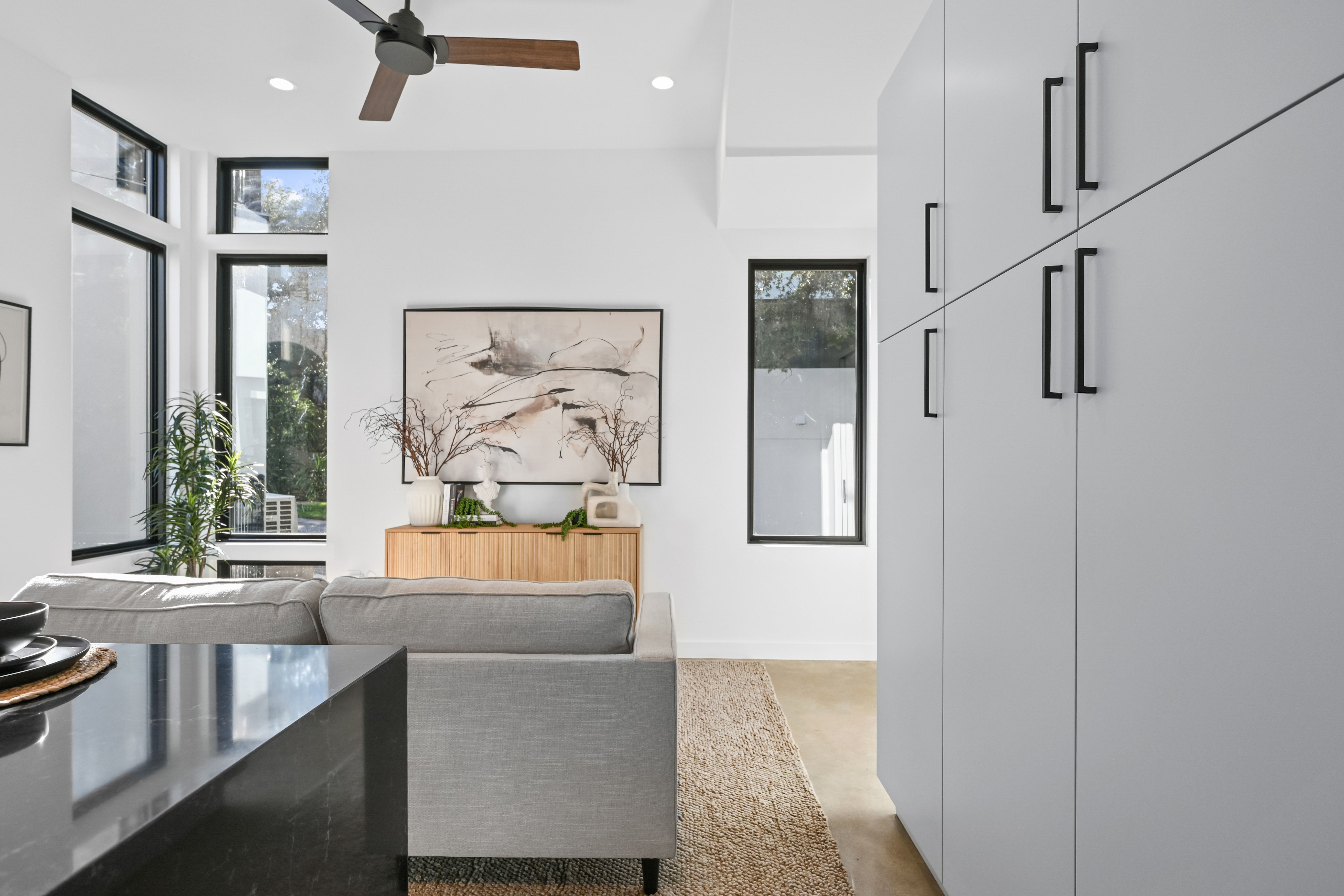 219 Lessin Lane, Unit 15 Austin, TX 78704 - Photo 13 of 53 Gallery Image 13