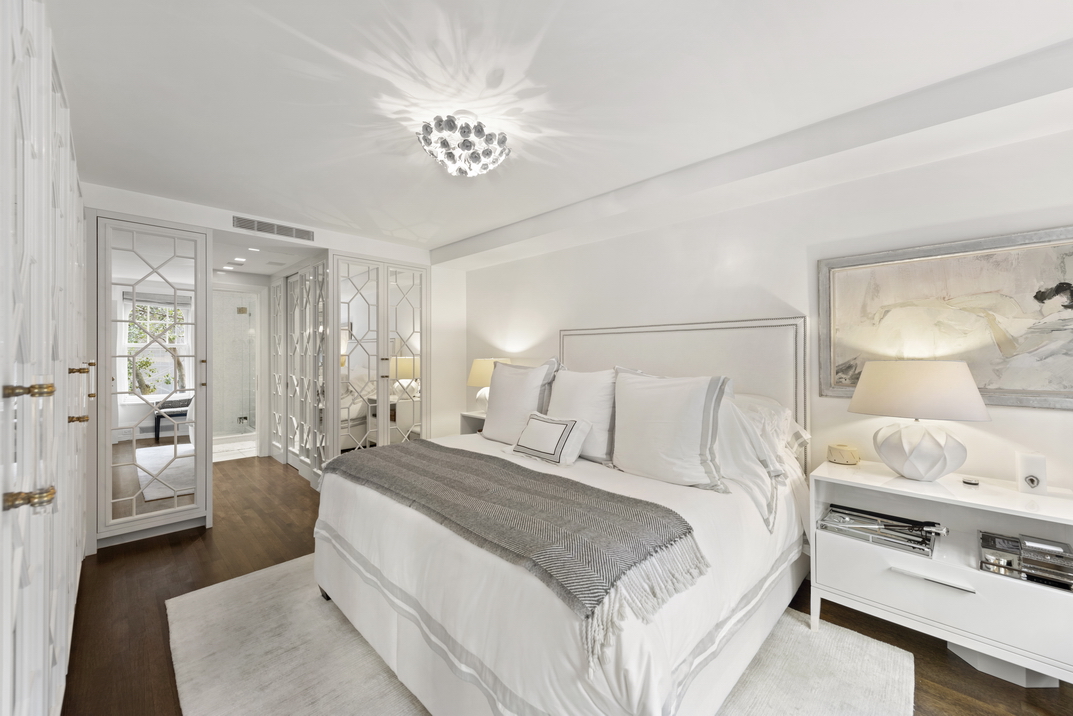 575 Park Avenue, Unit 105 Manhattan, NY 10065 - Photo 9 of 19