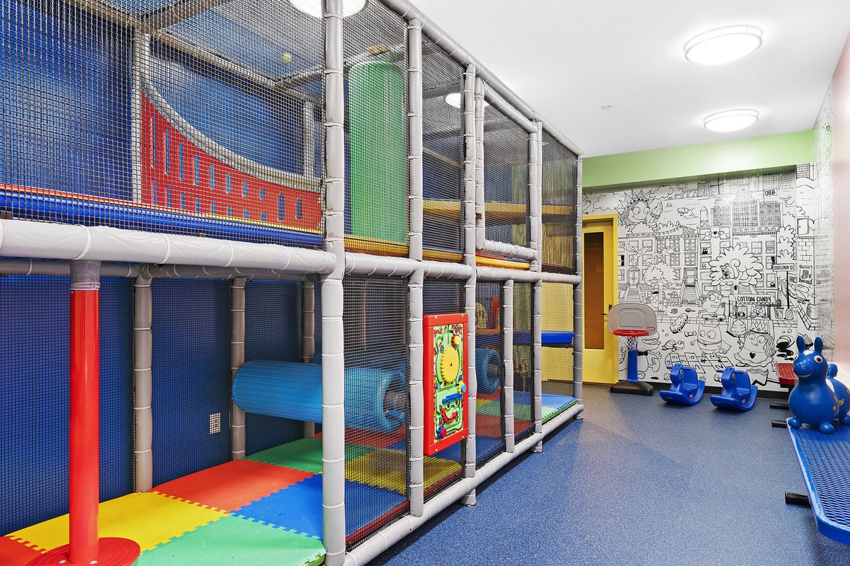 360 Furman Street, Unit 508 Brooklyn, NY 11201 - Photo 20 of 28 a view of utility room