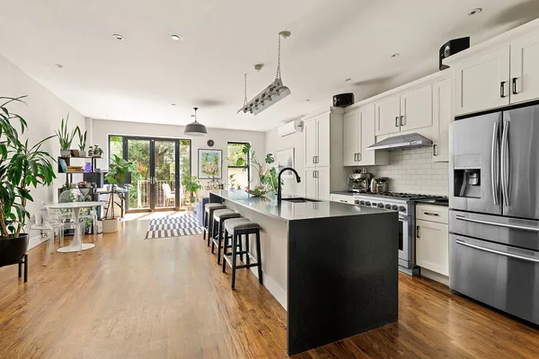 $7,985 | 356 Halsey Street, Unit 1 | Bedford-Stuyvesant
