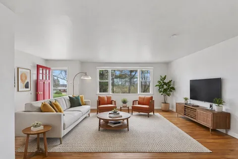 $575,000 | 314 Midfield Drive, Ambler, PA 19002