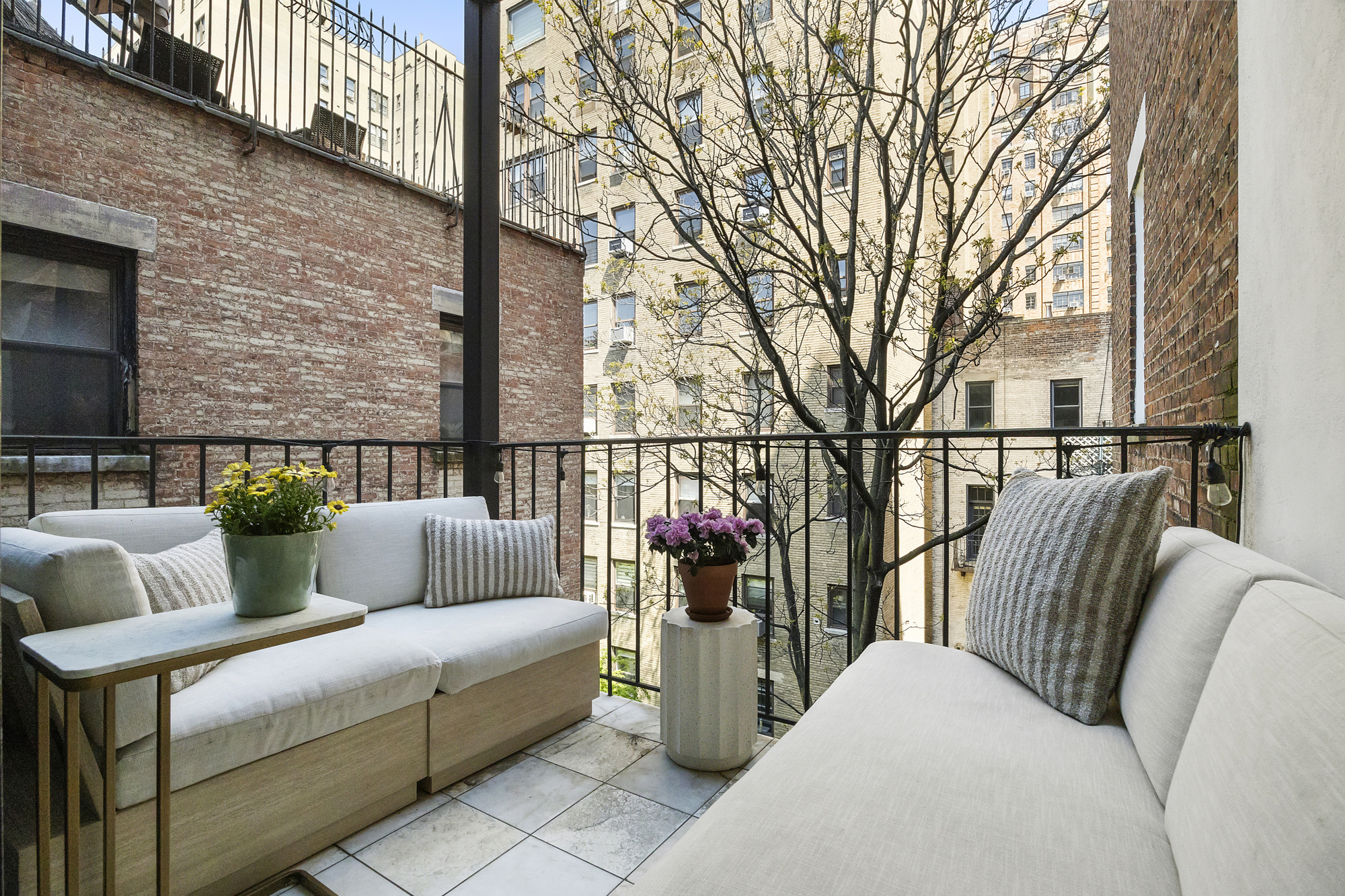 19 West 85th Street, Unit 3B Manhattan, NY 10024 - Photo 4 of 12 a view of couches with wooden floor