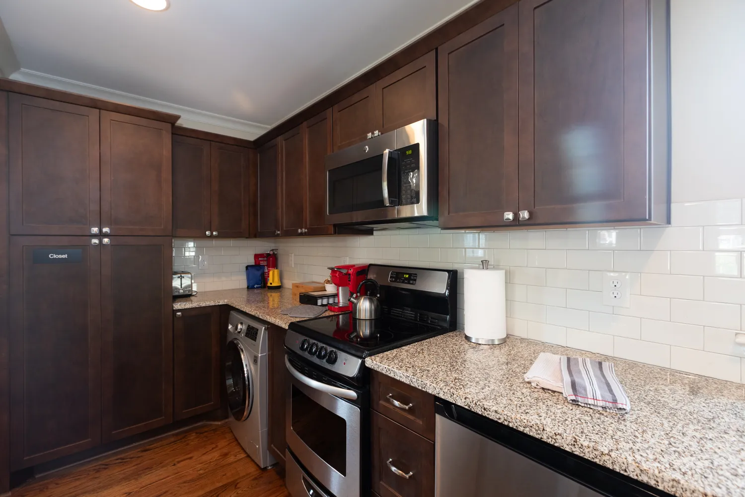 $1,595,000 | 2852 Attaberry Drive, Charlotte, NC 28205