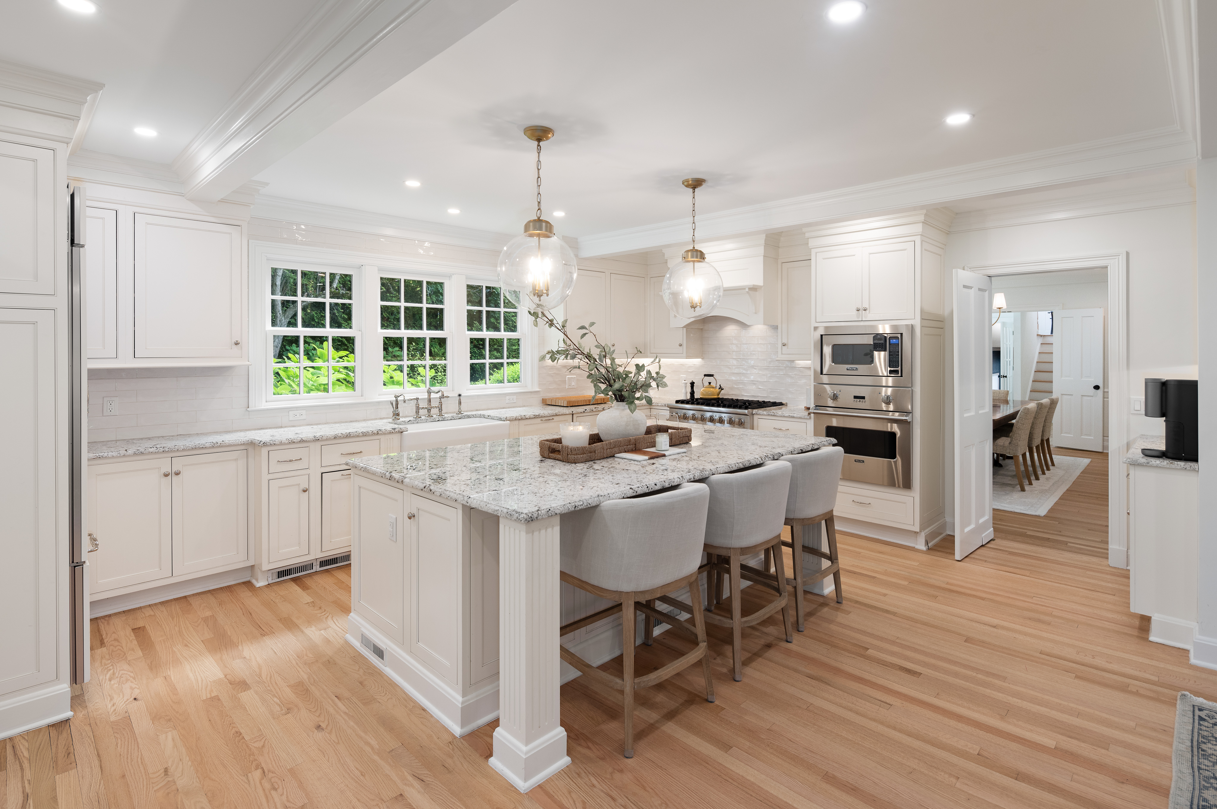 40 Ridgeview Avenue Greenwich, CT 06830 - Photo 7 of 38