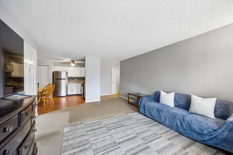 $280,000 | Alburtus Court, Lawrenceville, NJ 08648