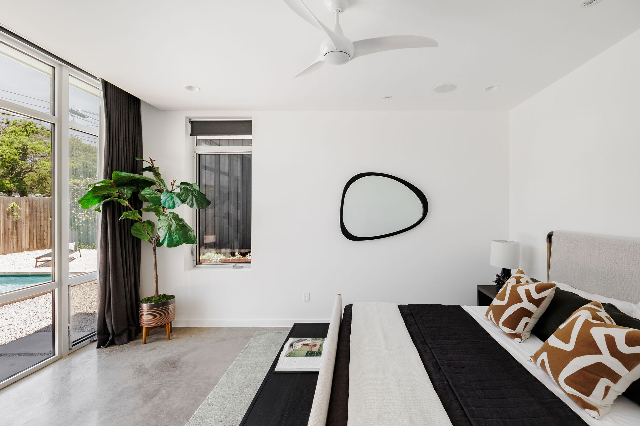 1801 Nickerson Street Austin, TX 78704 - Photo 15 of 44 a view of a room with furniture and a potted plant