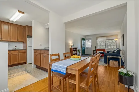 Contact Agent | 40 A Meadowbrook Place, Maplewood, NJ 07040